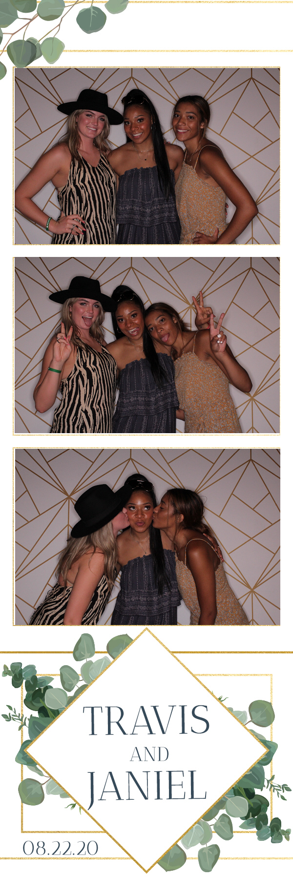 Jacquie & Dennis’ Wedding | View more photos from the event at gallery.photoboothbillings.com/u/PhotoBoothBillings/Jacquie-Dennis’-Wedding-0